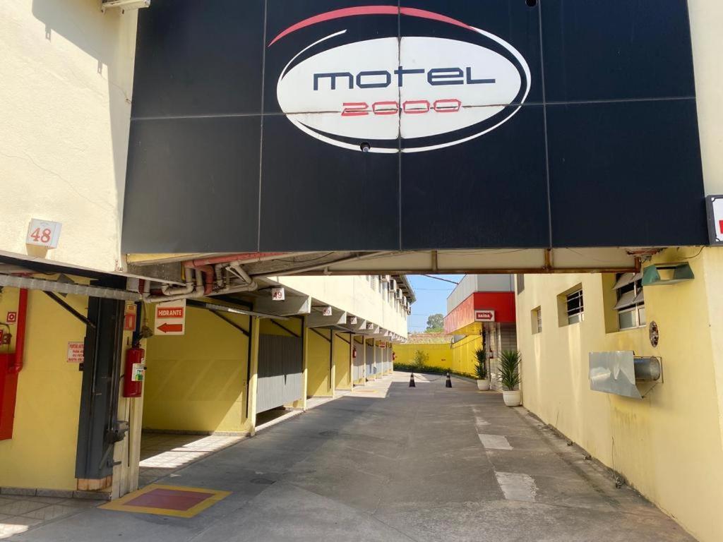 Motel 2000 Guarulhos Ngoại thất bức ảnh