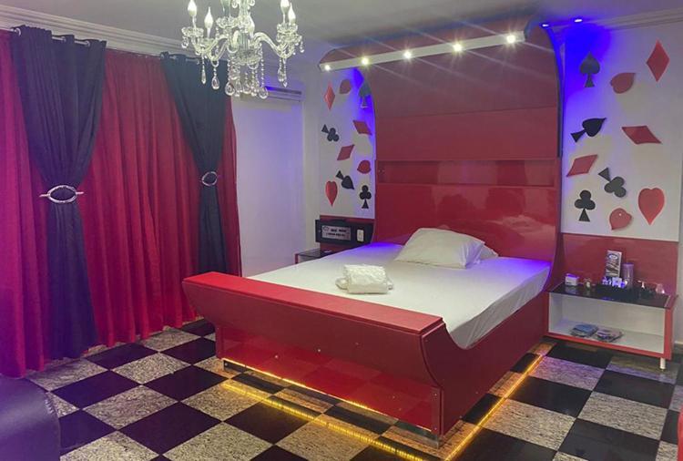 Motel 2000 Guarulhos Phòng bức ảnh