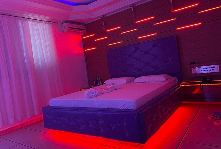 Motel 2000 Guarulhos Phòng bức ảnh