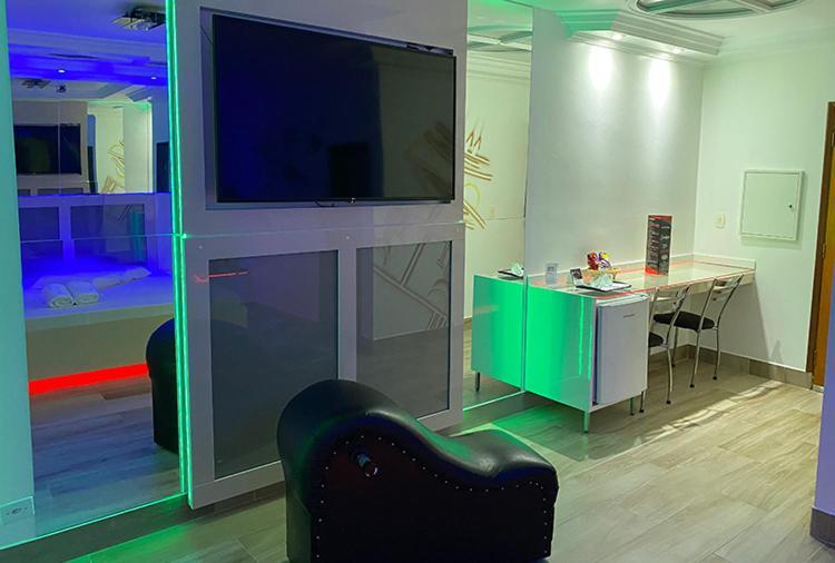 Motel 2000 Guarulhos Phòng bức ảnh